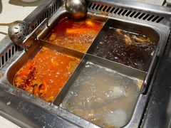 -海底捞火锅鲜切牛肉主题店(长寿路店)