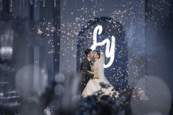 -MECCI婚礼摄影跟拍(红东方广场店)