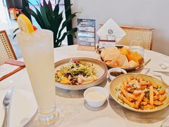 -盐说·西式餐酒馆(光明万达店)