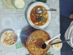 -蜗牛小馆醉乡民谣云南菜(惠新西里店)