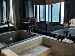 -Yolo私汤温泉设计师酒店(重庆南滨路店)