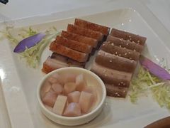 脆皮叉烧拼化皮烧肉-顺德渔村·岭南一号