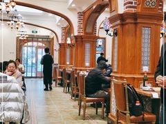 大堂-清真·玛丽亚新疆菜主题餐厅(浙江中路店)