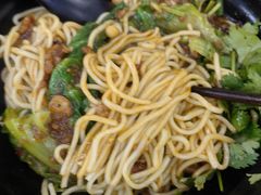 -耙豌豆重庆小面