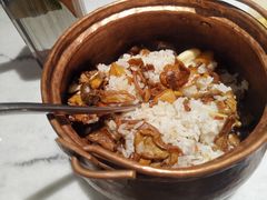 铜锅牛肝菌焖饭-中8楼风尚云南菜(颐堤港店)