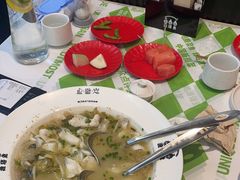 -渔语鱼酸菜鱼新川菜(来福士店)