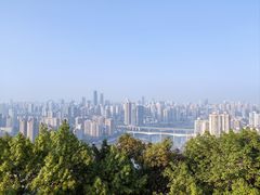 -鹅岭公园瞰胜楼