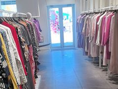 -Max Mara(王府井奥莱·香江小镇店)