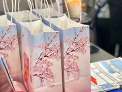 -CoCo都可(银泰店)