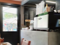 -CowCow其其·牛杂咖啡公司(六运店)