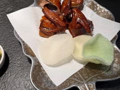 -蝴蝶里·粤菜·点心(滨江龙湖店)