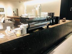 -Seesaw Coffee(上海尚悦湾店)