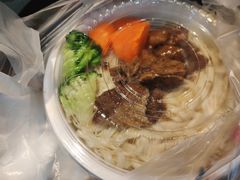 金牌半筋半肉面-康师傅私房牛肉面(北京南站店)