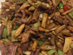 卜豆角鸡杂-刘胖子家常菜·蹄花焖藕(富安街店)