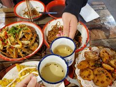 -冶建镜子·老南昌大排档·江西虾王(总店)