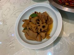 明湖脆莲藕-鹊华居·地道鲁菜·海鲜·融合味(大明湖店)