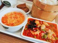 香辣剁椒鱼块简餐-五芳斋(环丁路店)
