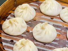 招牌鲜肉小笼汤包-玖鲜小笼(中山广场店)