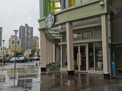 -星巴克臻选(莘庄仲盛店)