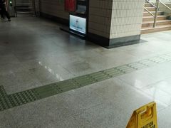 -上海体育馆(地铁站)