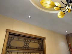 -乔家小院•非遗驴肉•本地小海鲜(滨河路店)
