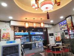 -烧哥美蛙肥肠鱼火锅·十五年社区店