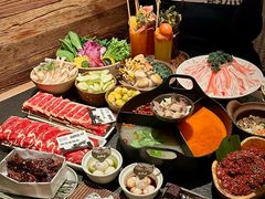 -三出山火锅(南京万象天地店)