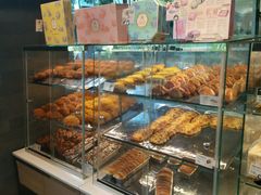 -巴黎贝甜(大宁国际商业广场店)
