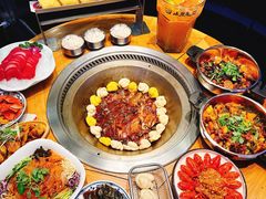 -山里屯铁锅炖·东北菜(康桥店)