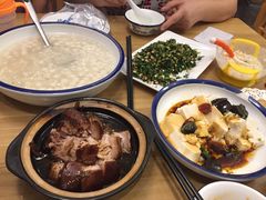 -乌镇那一年小院主题餐厅(甘泉西路店)