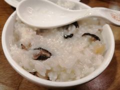 干贝排骨粥-粤仔湾砂锅粥(滨湖万达店)