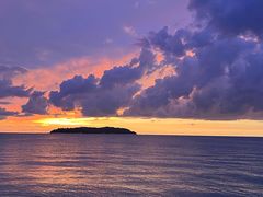 -Sunset Bar(丹绒亚路香格里拉店)