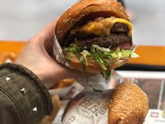 -The Habit Burger Grill 哈比特汉堡(复兴soho店)