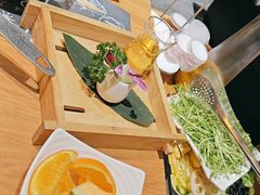 -一朵菌·野生菌探索家火锅(南亚店)