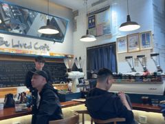 -Be Lived Cafe比例咖啡(摩天轮店)