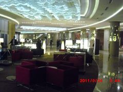 一楼大堂-东北大厦酒店(沈阳北站青年大街店)