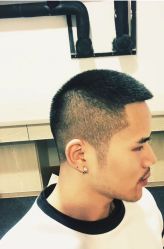 -侨治发型