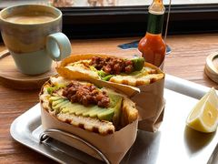 -Catch Bagel(芳草地店)