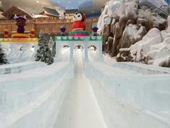 -长沙湘江冰雪世界
