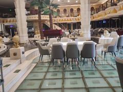 -碧中海汤泉汗蒸酒店