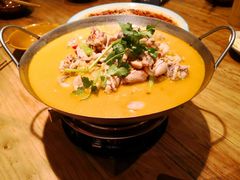小米椒爱上蛙-先启半步颠小酒馆(白麓里店)