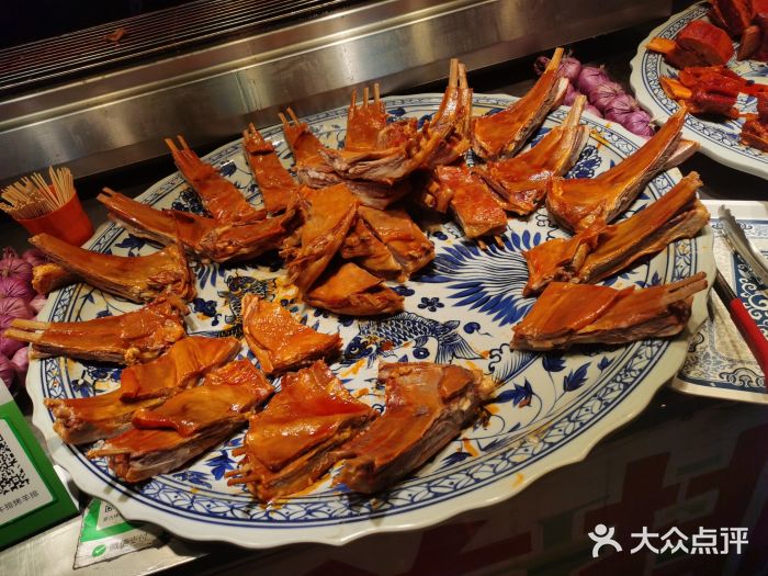环联1904火车夜市图片