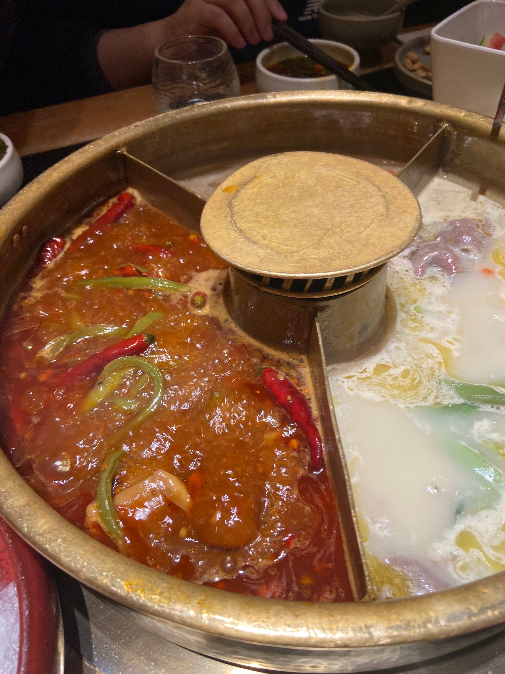 巴奴毛肚火锅