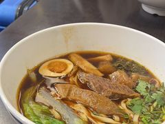 -康师傅私房牛肉面(申虹店)