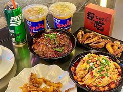 -探吃·美食潮玩汇