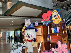 -东荟城名店仓