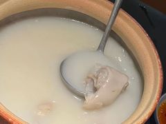 老妈蹄花汤-麻六记(凤凰汇店)