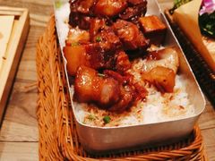 -鱼满舱.地标海鲜.正宗鲁菜(金沙滩店)