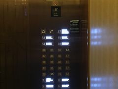 -中山利和希尔顿酒店