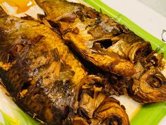 焖酥鲫鱼-北平食府(马鞍山路店)